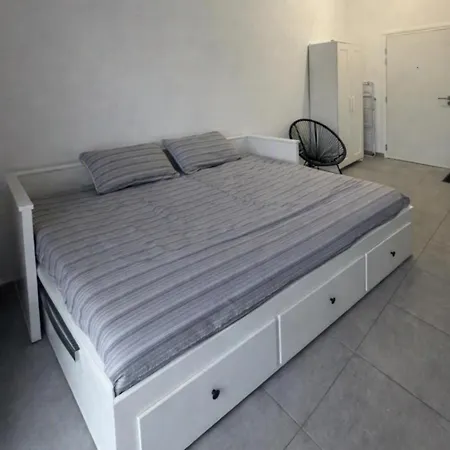 Chti Picard, 100m Terrasse 16 M2, Wifi Et Parking 아파트